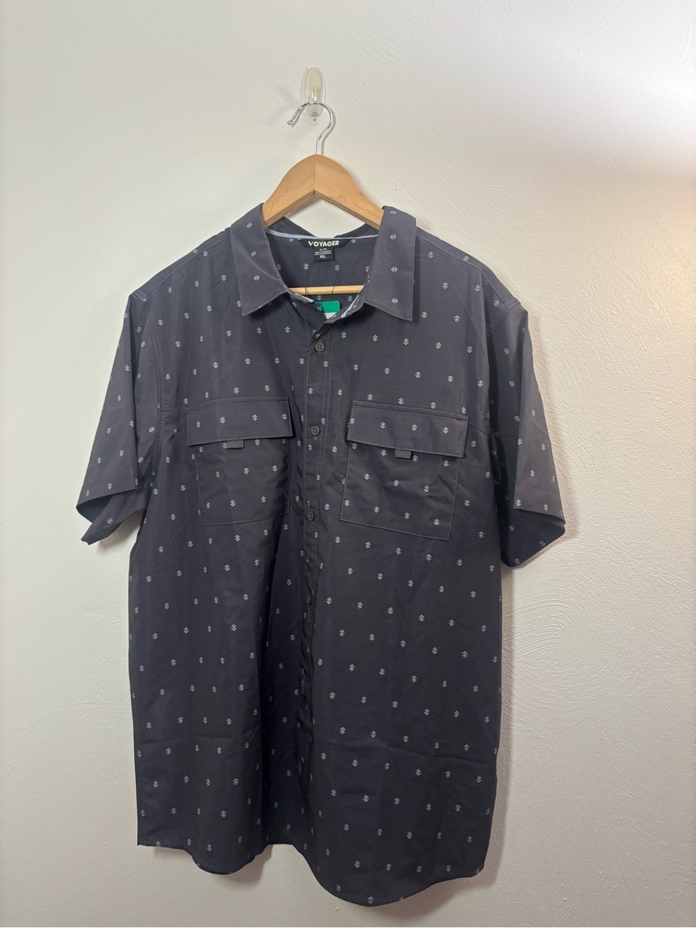 Voyager Men’s Short Sleeve Printed Button-Up Shirt Size XL